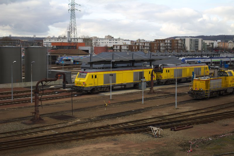 Locomotives-jaunes